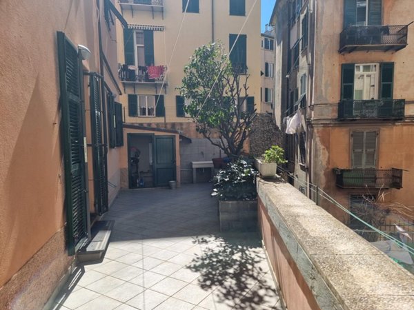 appartamento in vendita a Genova in zona Castelletto