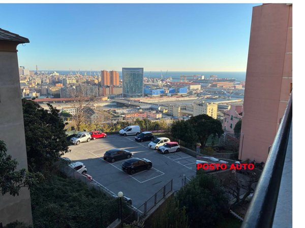 appartamento in vendita a Genova in zona Cornigliano