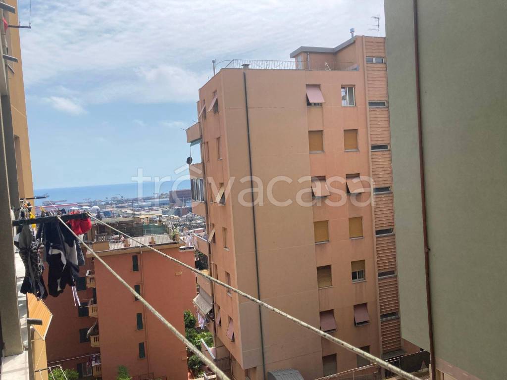 appartamento in vendita a Genova in zona Cornigliano