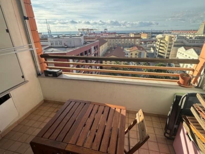 appartamento in vendita a Genova in zona Sampierdarena