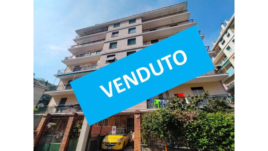 appartamento in vendita a Genova in zona Quezzi