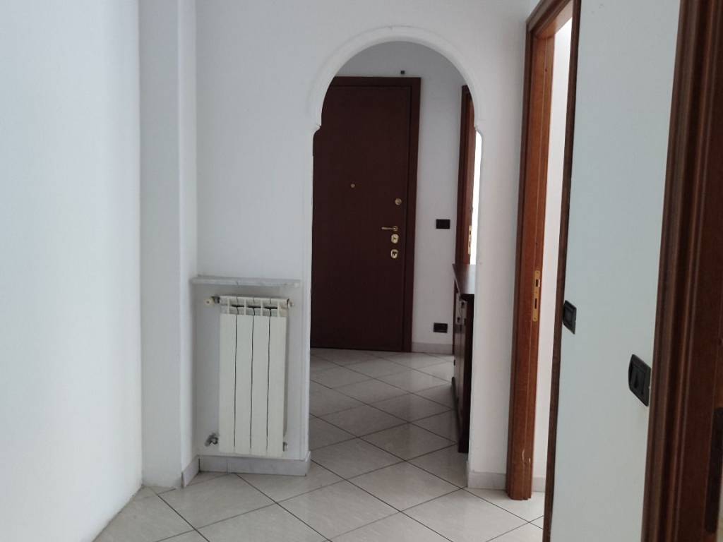 appartamento in vendita a Genova in zona Molassana