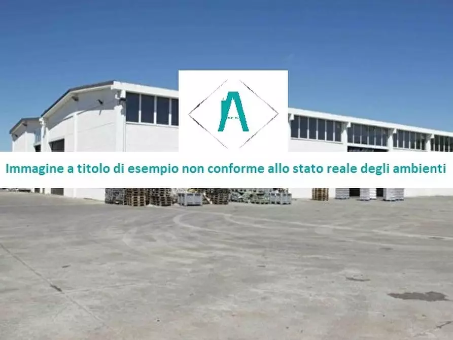 locale di sgombero in vendita a Genova