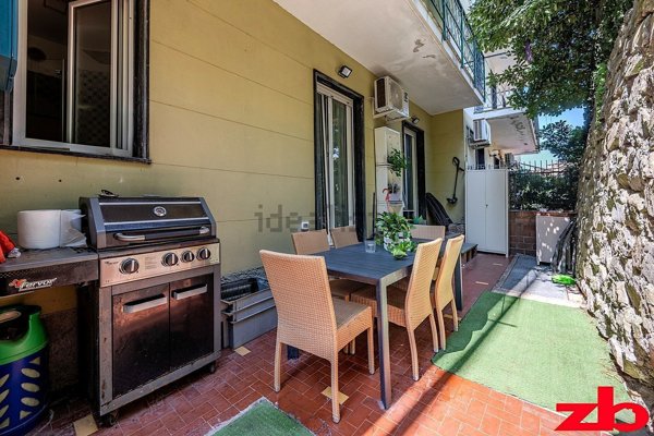 appartamento in vendita a Genova in zona Apparizione