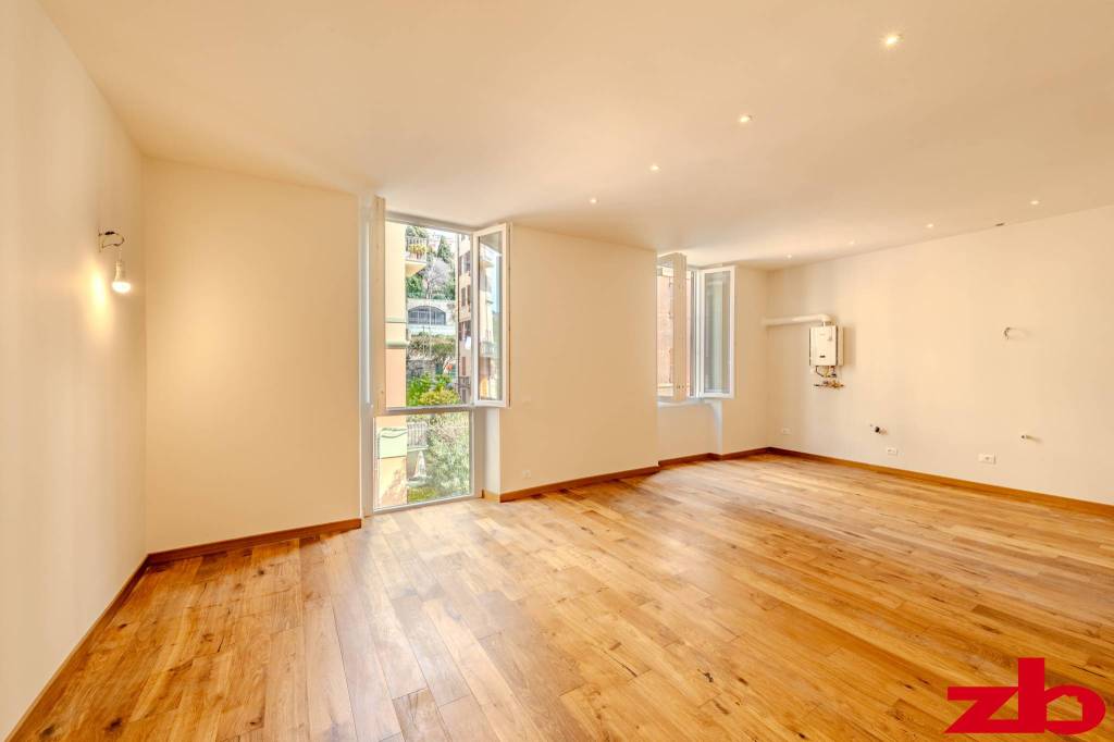 appartamento in vendita a Genova in zona Castelletto