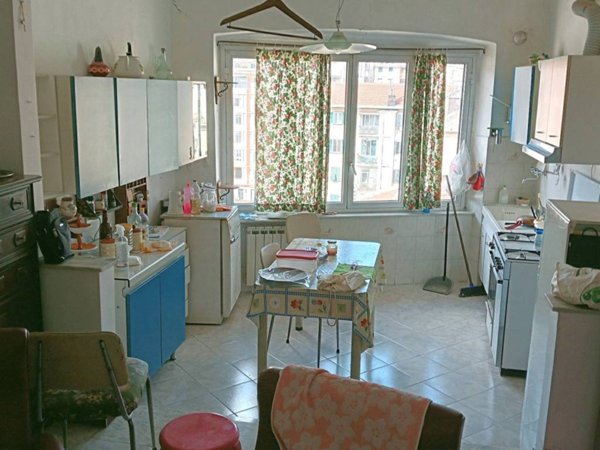 appartamento in vendita a Genova in zona Sampierdarena