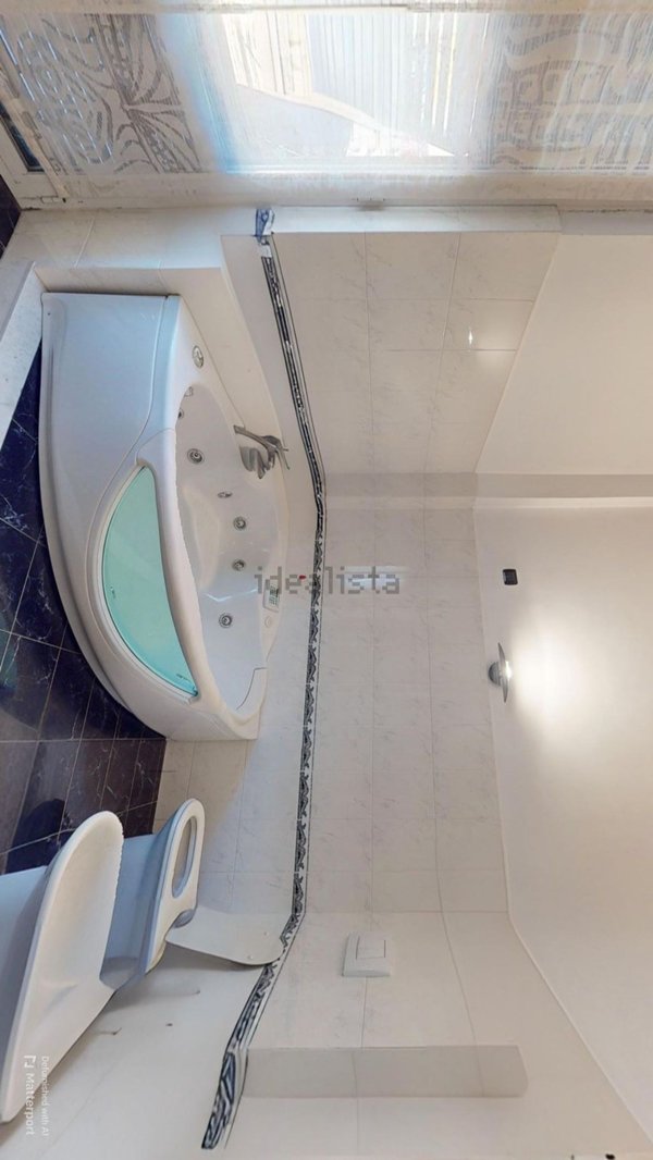 appartamento in vendita a Genova in zona Castelletto