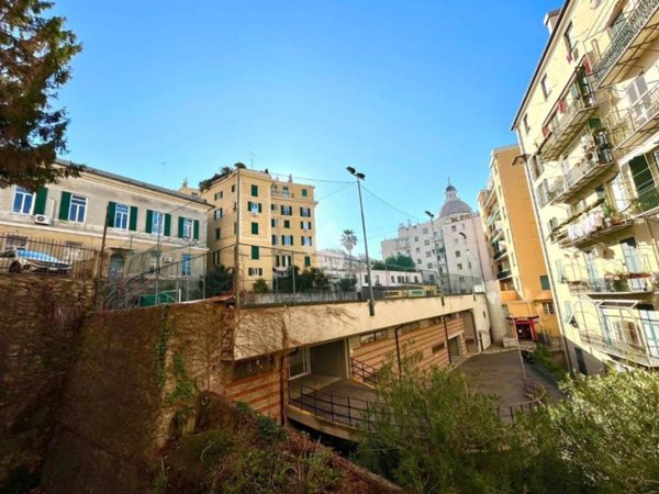 appartamento in vendita a Genova in zona Centro Storico