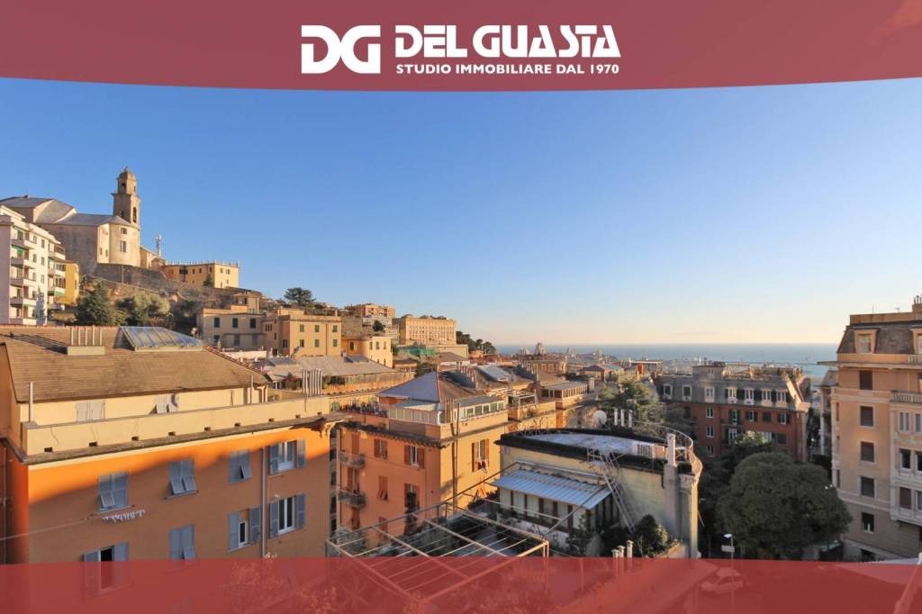appartamento in vendita a Genova in zona Castelletto