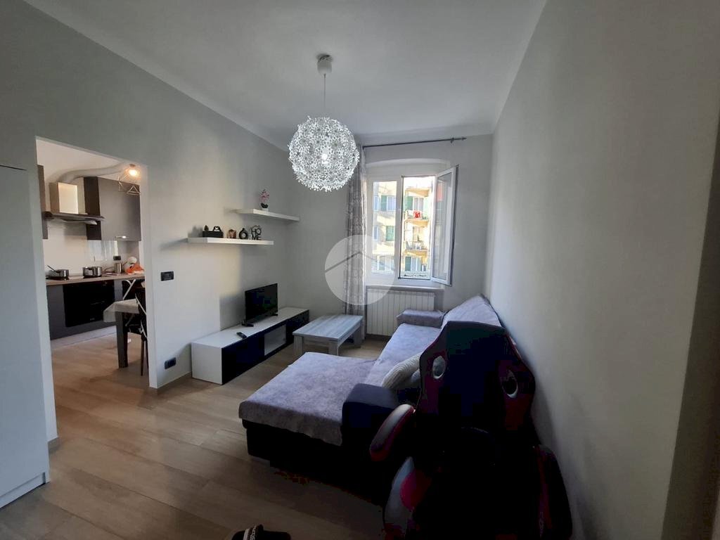 appartamento in vendita a Genova in zona Certosa