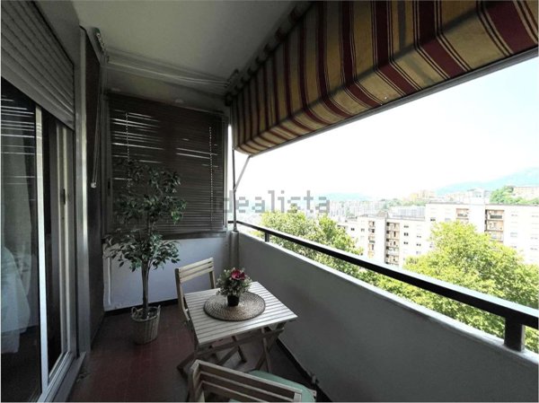 appartamento in vendita a Genova in zona Rivarolo