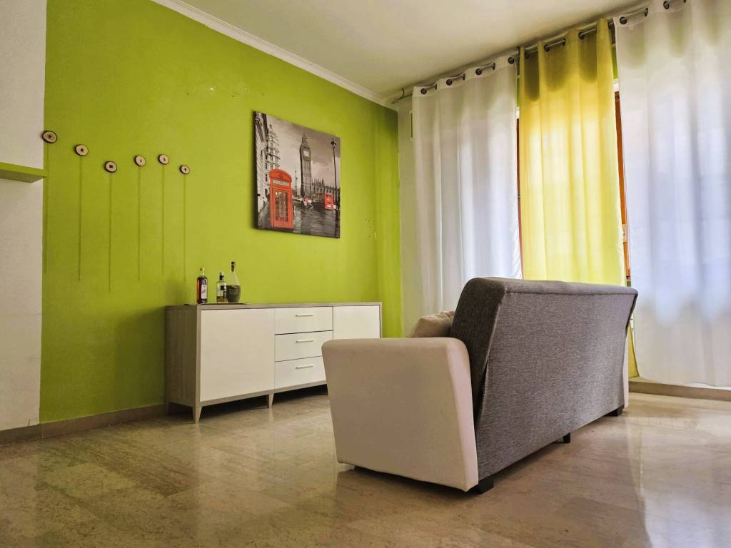 appartamento in vendita a Genova in zona Sturla