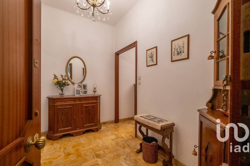 appartamento in vendita a Genova in zona Albaro