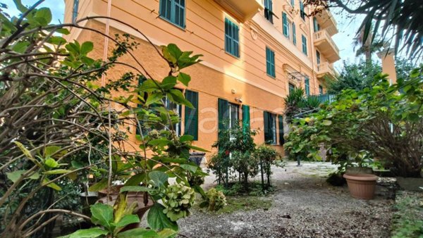 appartamento in vendita a Genova in zona Pegli