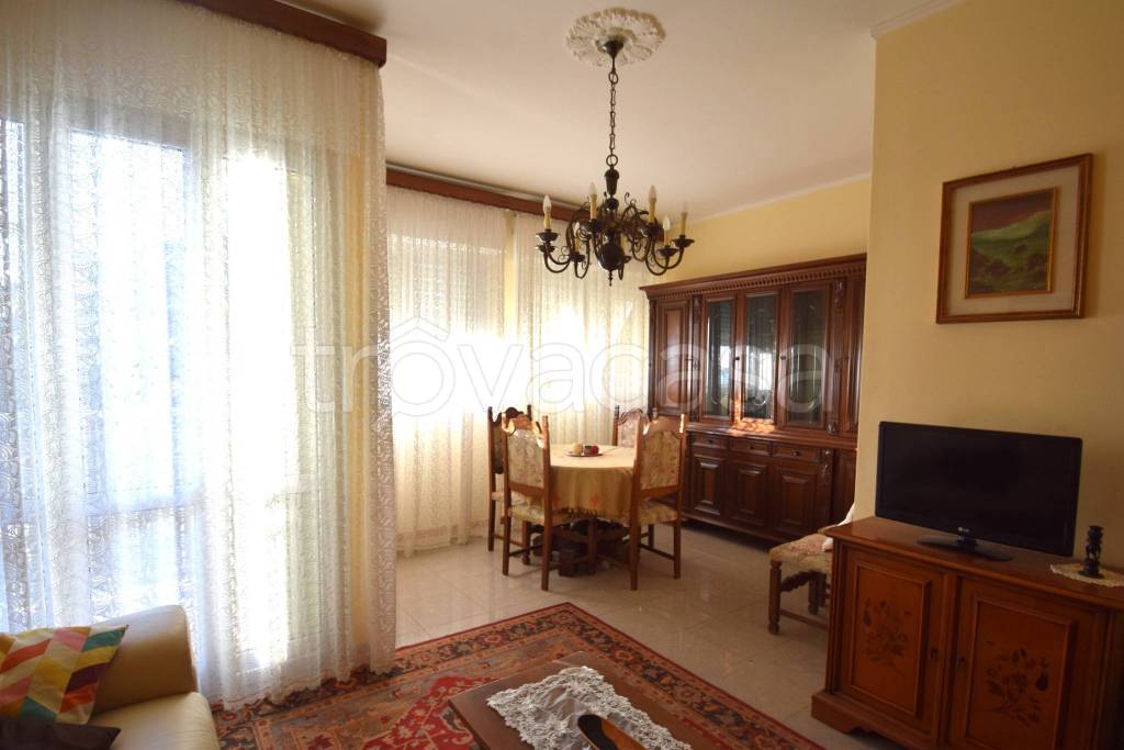 appartamento in vendita a Genova in zona Palmaro / Pra'