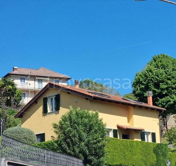 casa indipendente in vendita a Genova in zona Pontedecimo