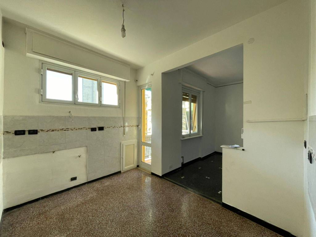 appartamento in vendita a Genova in zona Quezzi