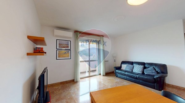 appartamento in vendita a Genova in zona Molassana