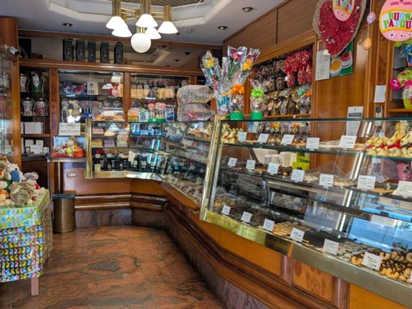 negozio in vendita a Genova in zona San Fruttuoso