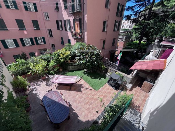 appartamento in vendita a Genova in zona Oregina