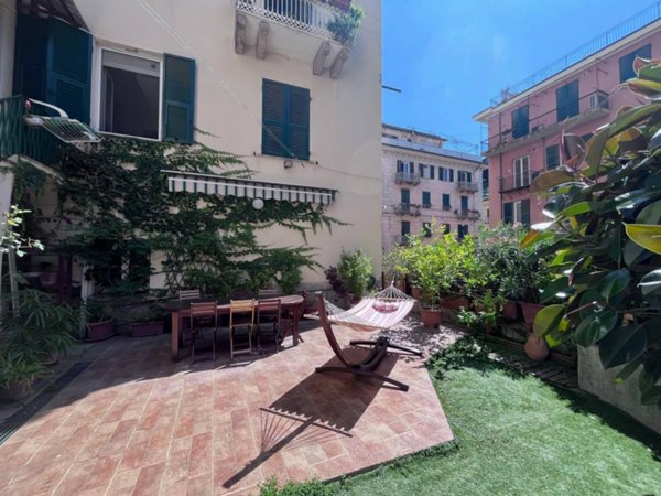 appartamento in vendita a Genova in zona Oregina
