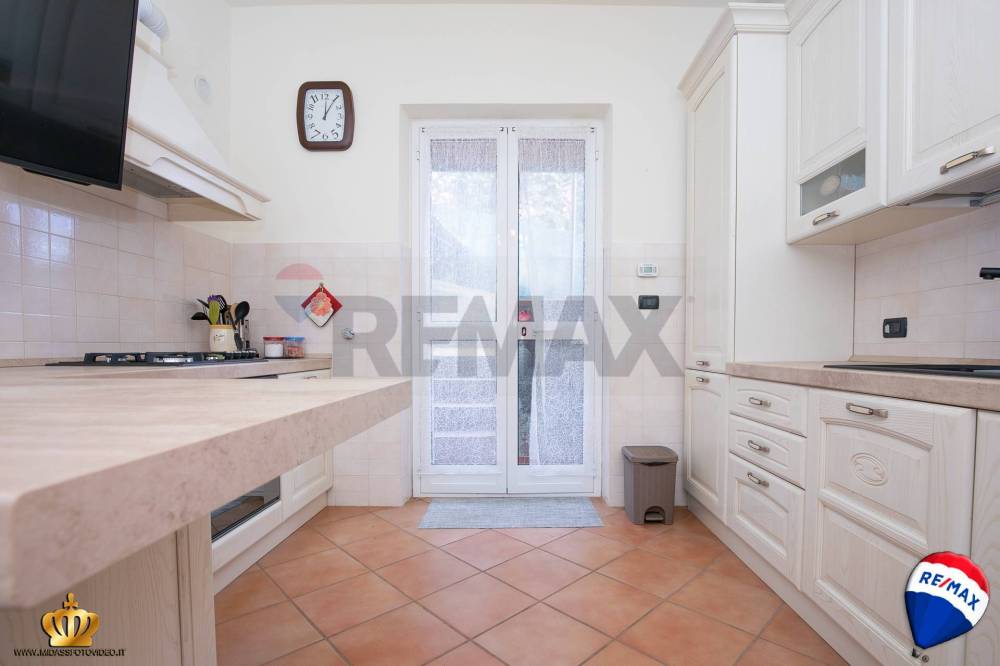 appartamento in vendita a Genova in zona Lagaccio / Granarolo