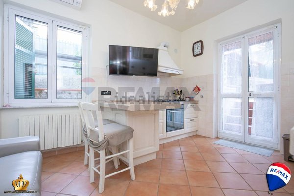 appartamento in vendita a Genova in zona Lagaccio / Granarolo