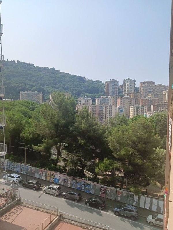 appartamento in vendita a Genova in zona Marassi