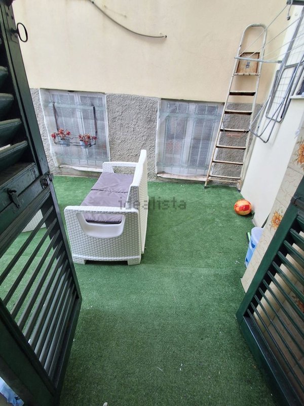 appartamento in vendita a Genova in zona Rivarolo