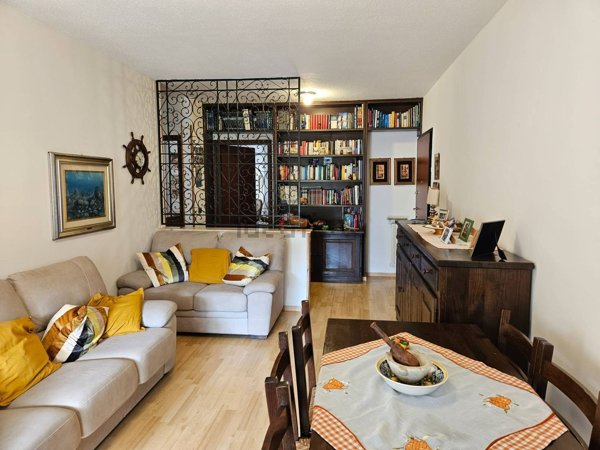 appartamento in vendita a Genova in zona Lagaccio / Granarolo