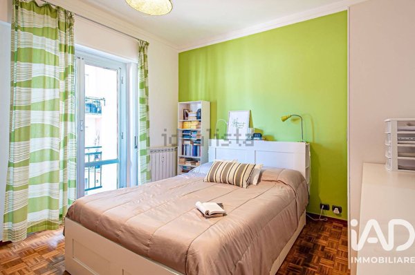 appartamento in vendita a Genova in zona Marassi