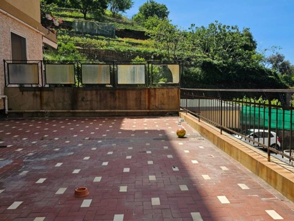appartamento in vendita a Genova in zona Palmaro / Pra'