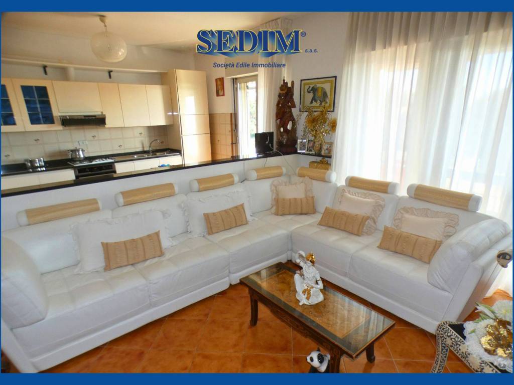 appartamento in vendita a Genova in zona Cornigliano