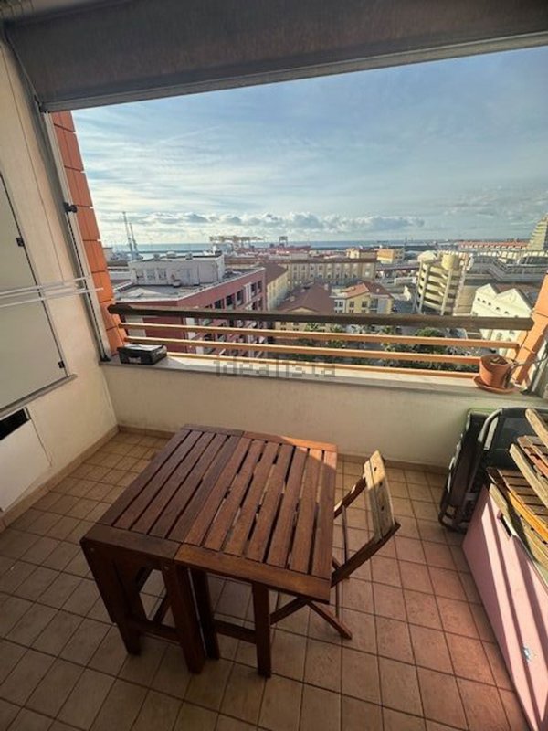 appartamento in vendita a Genova in zona Sampierdarena