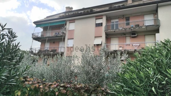 appartamento in vendita a Genova in zona Molassana