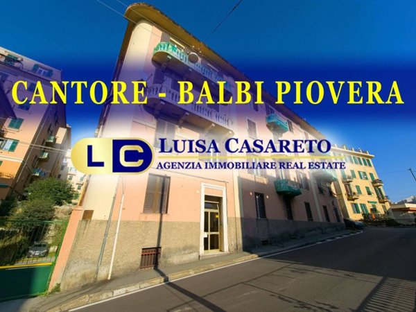 appartamento in vendita a Genova in zona Sottoripa / Maddalena / Molo