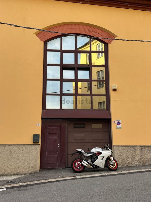 appartamento in vendita a Genova in zona Lagaccio / Granarolo