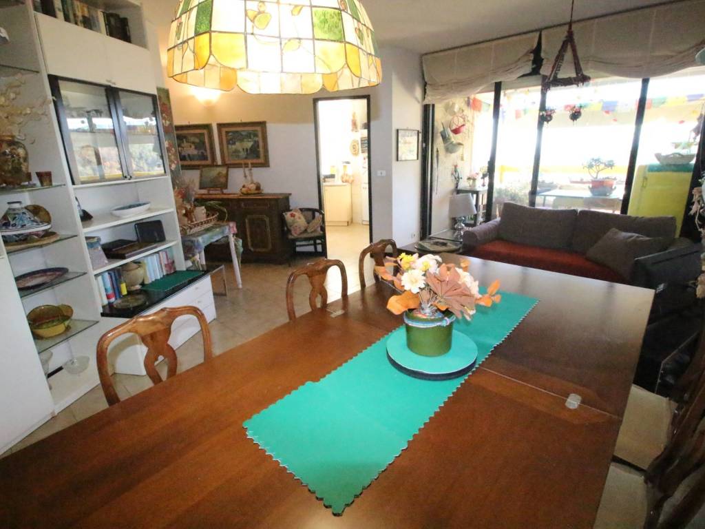 appartamento in vendita a Genova in zona Pegli