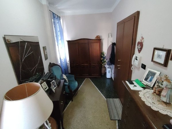 appartamento in vendita a Genova in zona Sampierdarena