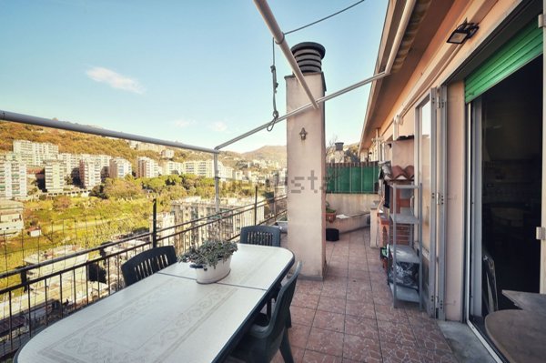 appartamento in vendita a Genova in zona Marassi