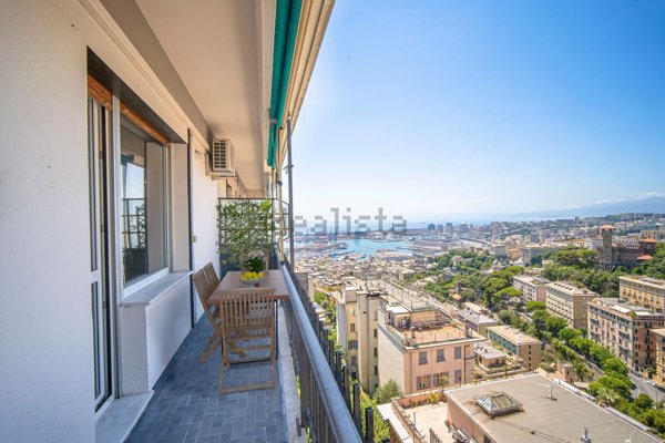 appartamento in vendita a Genova in zona Castelletto