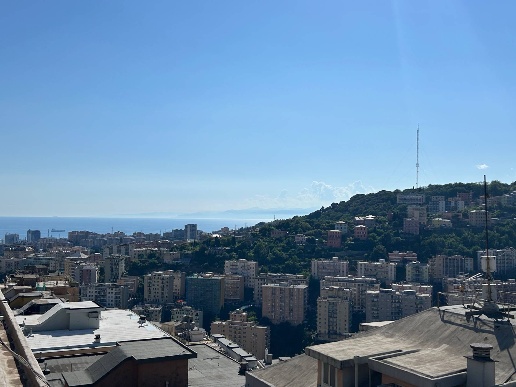 appartamento in vendita a Genova in zona Oregina