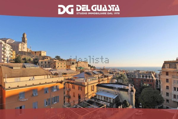 appartamento in vendita a Genova in zona Castelletto