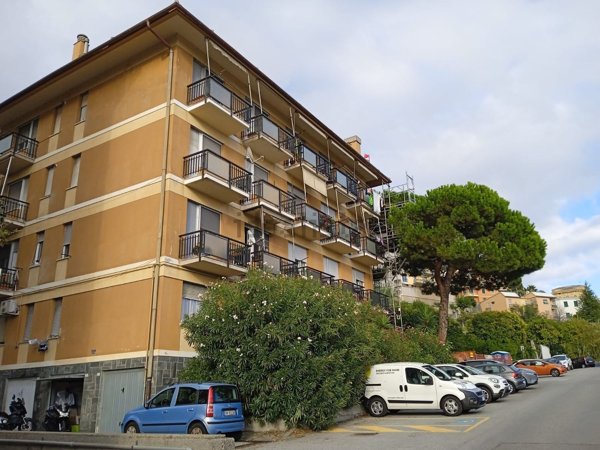 appartamento in vendita a Genova in zona Palmaro / Pra'