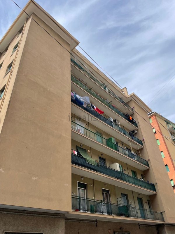 appartamento in vendita a Genova in zona Bolzaneto