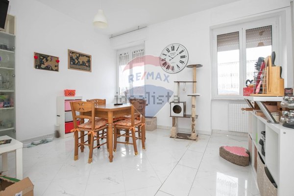 appartamento in vendita a Genova in zona Pontedecimo