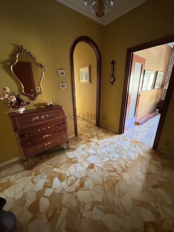 appartamento in vendita a Genova in zona Palmaro / Pra'