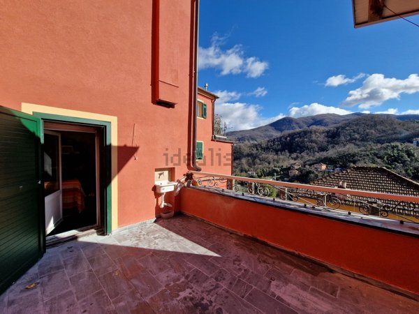 appartamento in vendita a Genova in zona Struppa