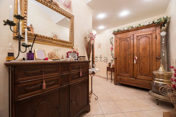 appartamento in vendita a Genova in zona Staglieno