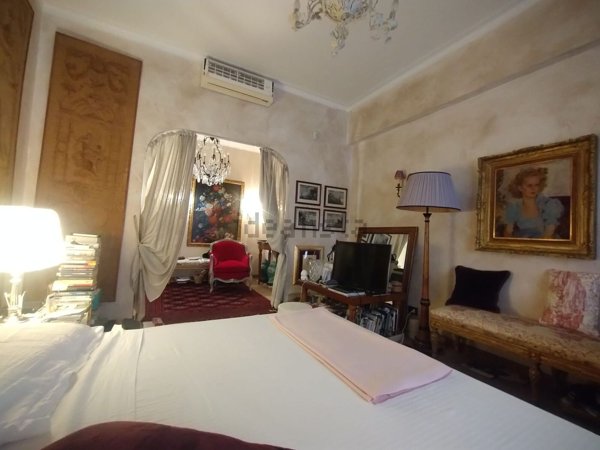 appartamento in vendita a Genova in zona Foce